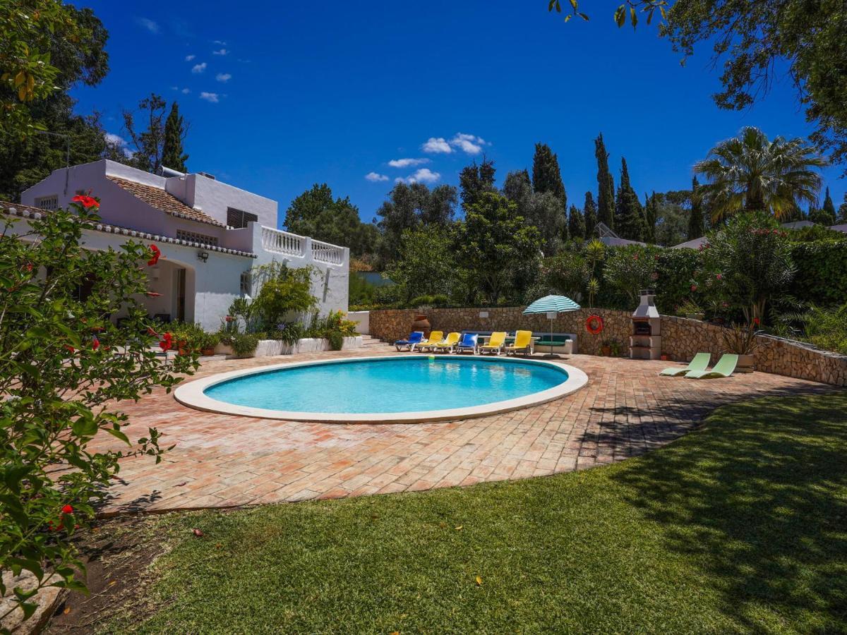 Roofed Villa In Albufeira With Private Swimming Pool Olhos de Agua (Albufeira) Quarto foto