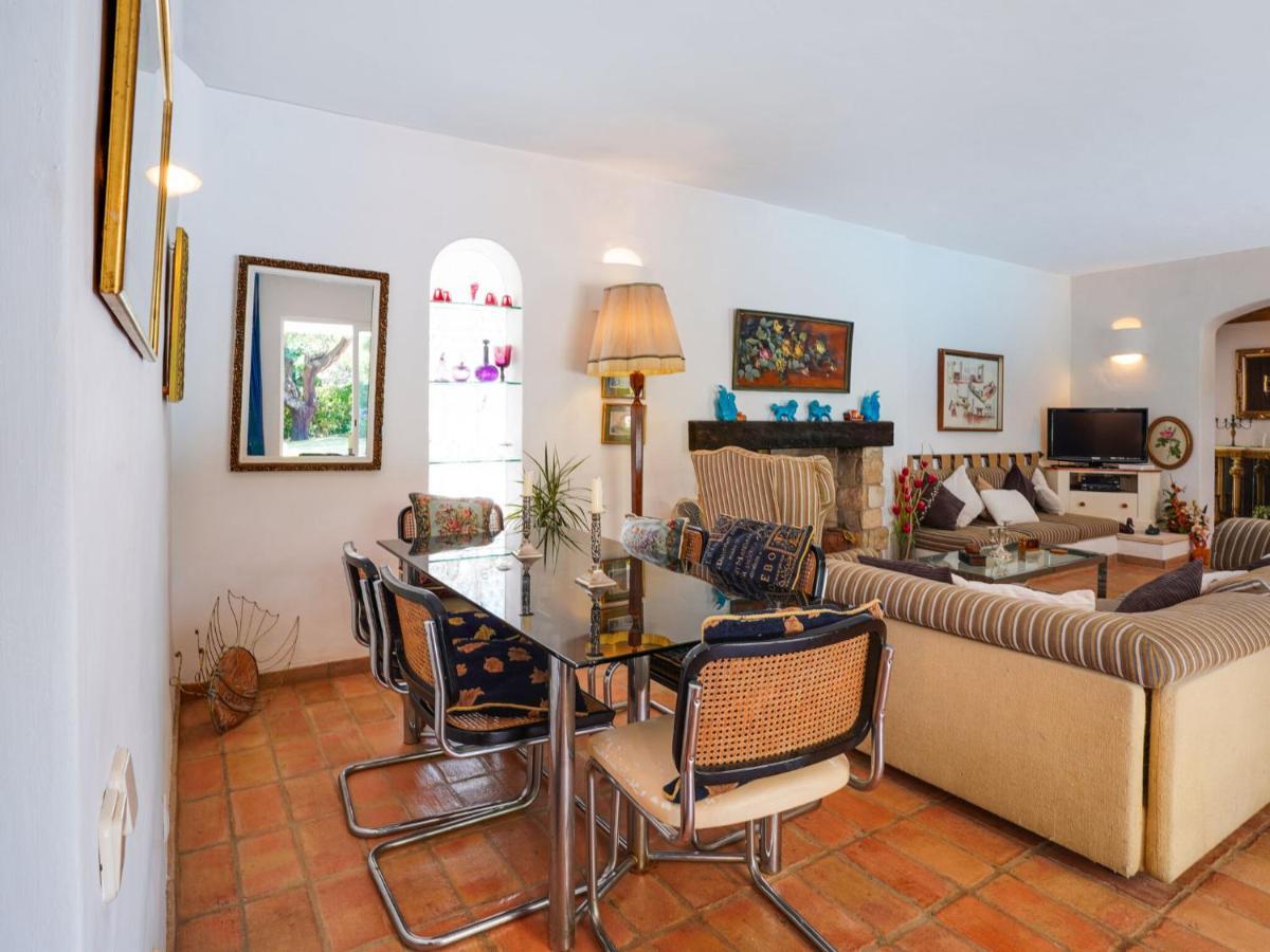 Roofed Villa In Albufeira With Private Swimming Pool Olhos de Agua (Albufeira) Quarto foto