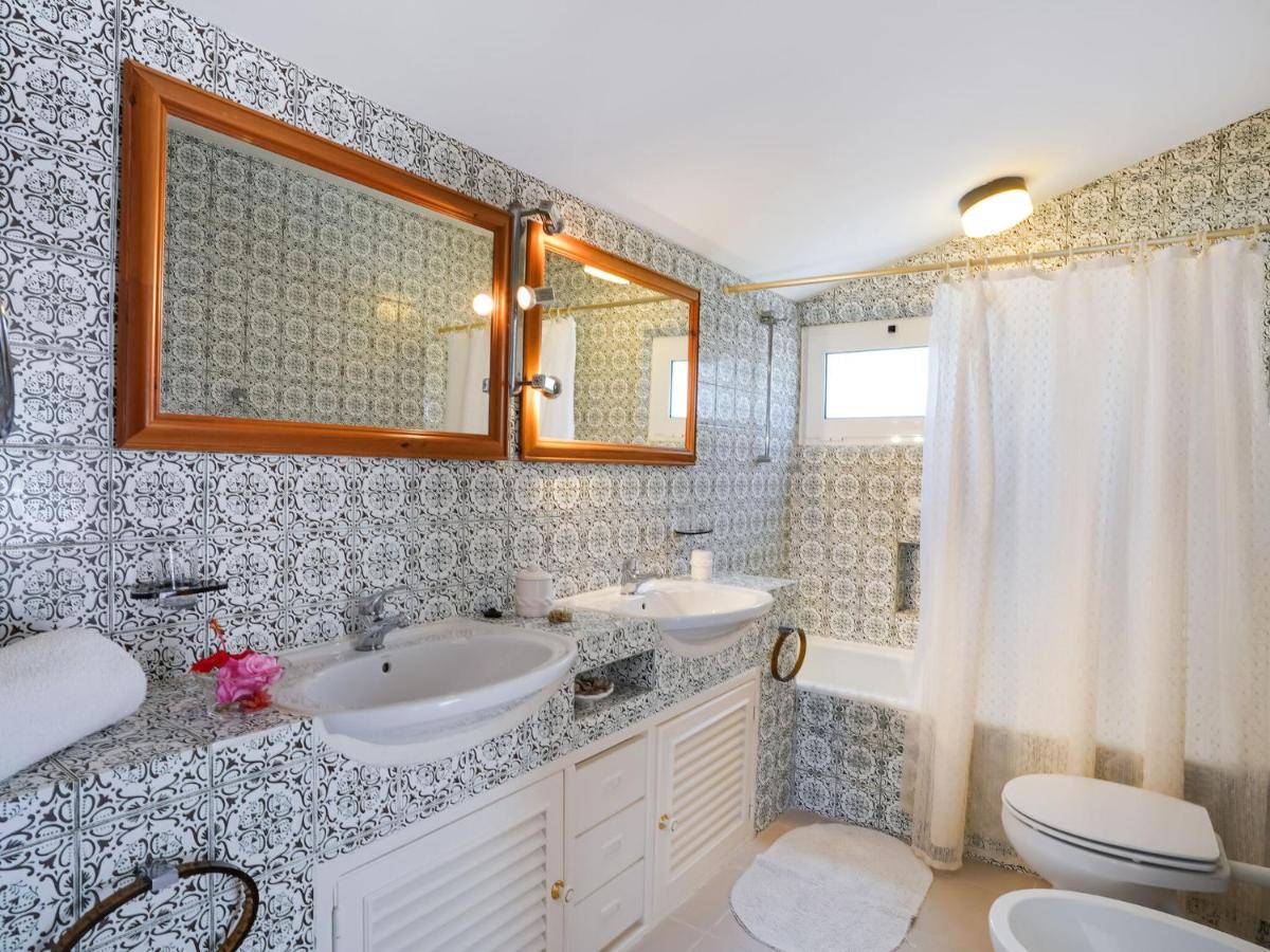 Roofed Villa In Albufeira With Private Swimming Pool Olhos de Agua (Albufeira) Quarto foto